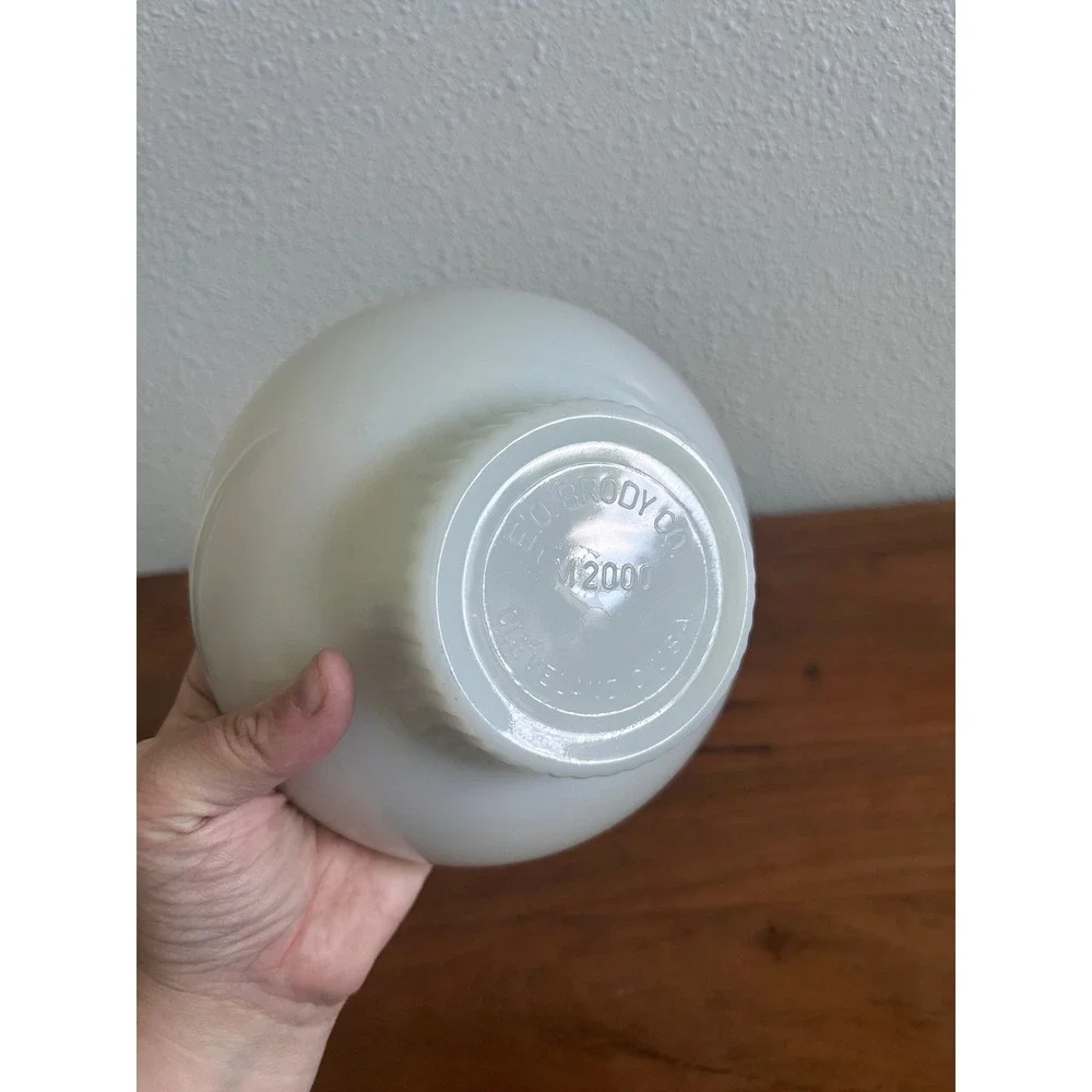EO Brody Co White Milk Glass Scalloped Pedestal Compote Bowl M2000 Vintage